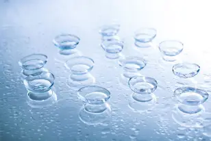 Significa el Contenido de agua de una Lentillas